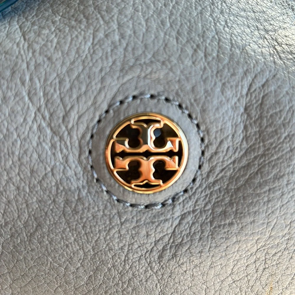 Tory Burch light blue bowler bag, pristine condition - Picture 6 of 8
